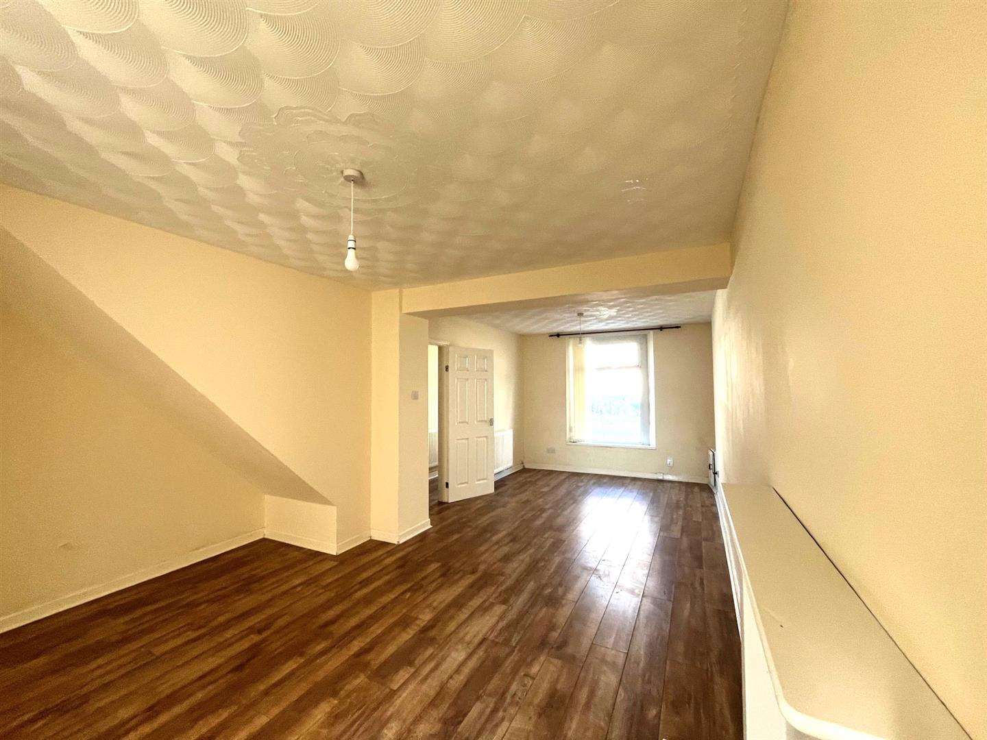 Landeg Street, Plasmarl, Swansea, SA6 8LA